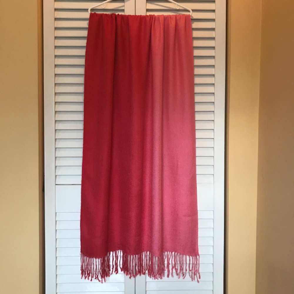 Ombre Scarf- Large! EUC 2/$25 - Picture 3 of 13